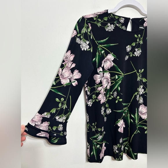 New! Karl Lagerfeld Paris Floral Yessie Trumpet Sleeve Blouse - Picture 3 of 6